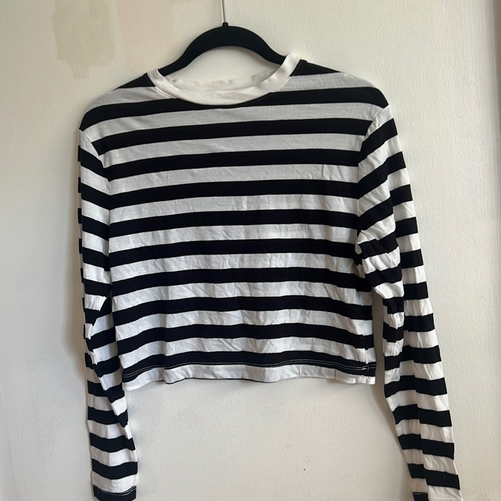 a new day - Super Soft Black&White Striped Oversized Long Sleeve Tee